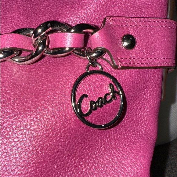 🚨NWOT Coach Abby Mini Hobo Pebbled Leather Crossbody - Blossom Pink F1972- COA - Picture 3 of 16